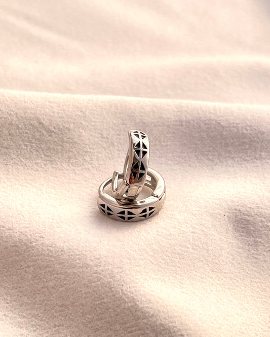 Stellar Geometric 925 Sterling Silver Huggies Hoop Bali