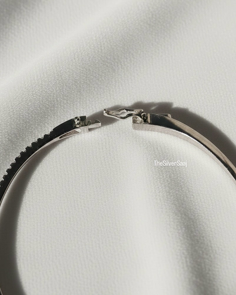 Bow Sterling Silver Bracelet