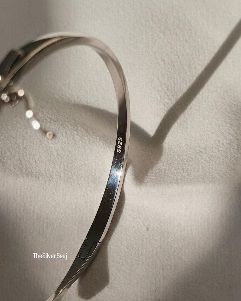 Bow Sterling Silver Bracelet