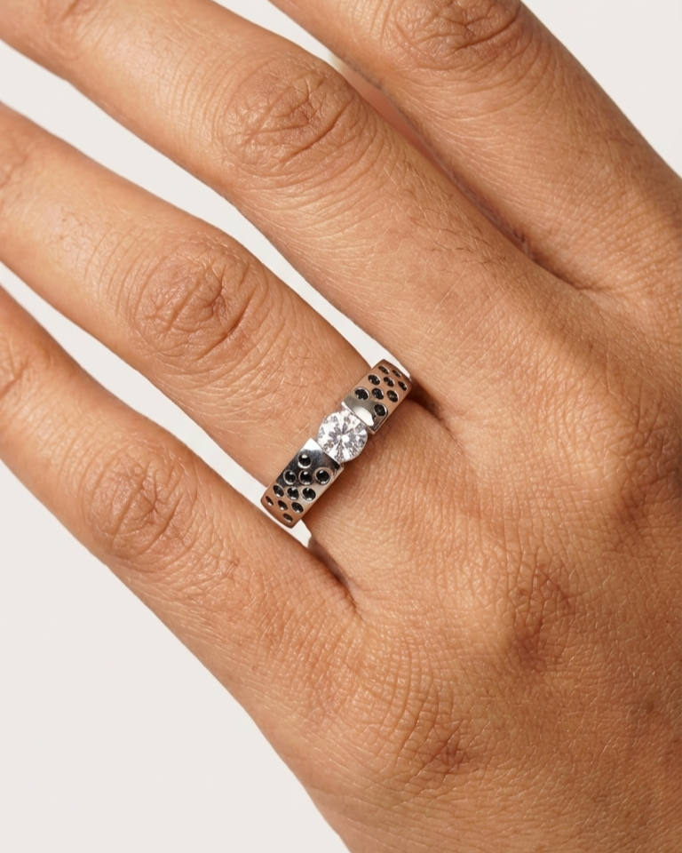 The Gridlock Studded Band | 925 Sterling Silver